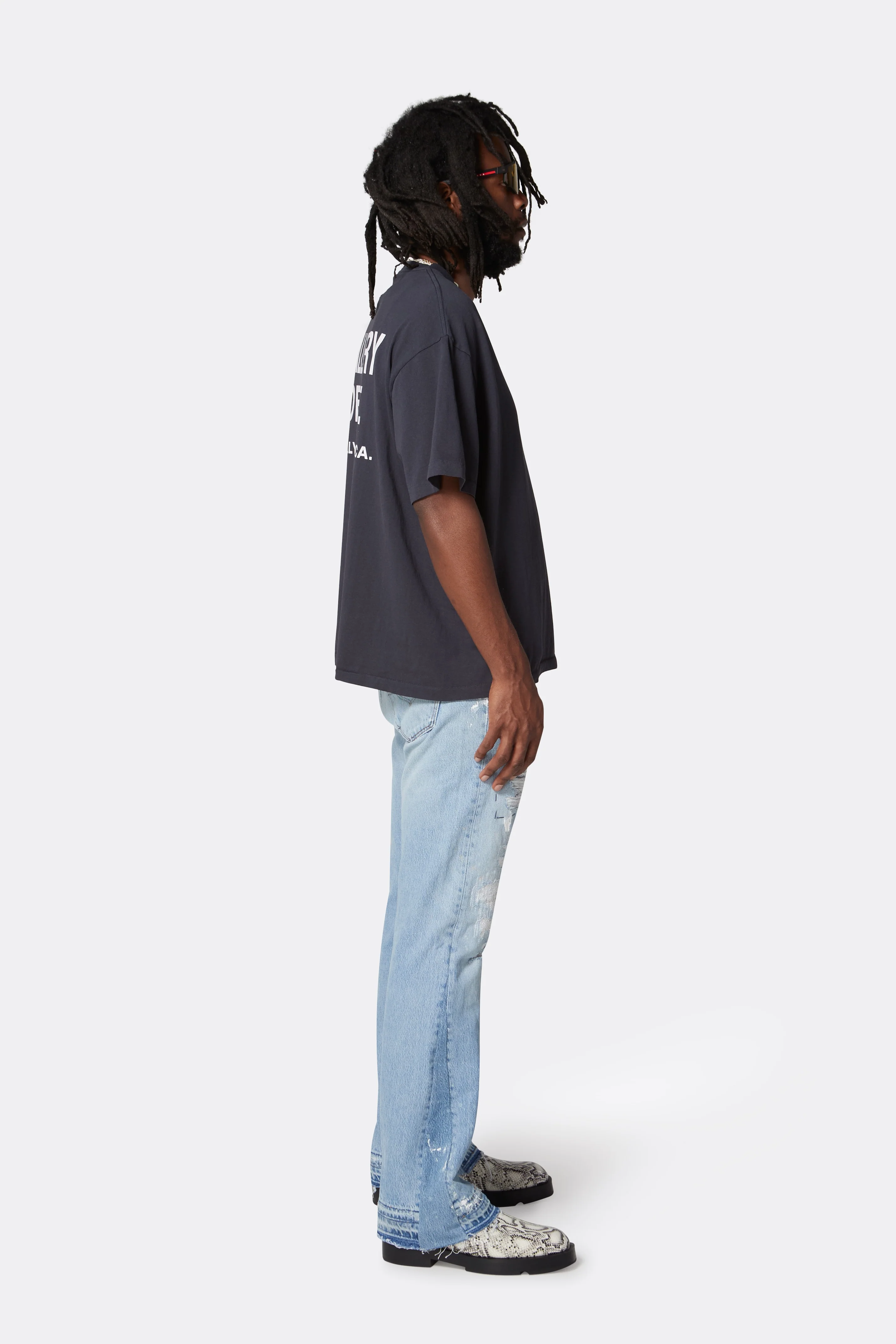 SOUVENIR TEE - Image 13