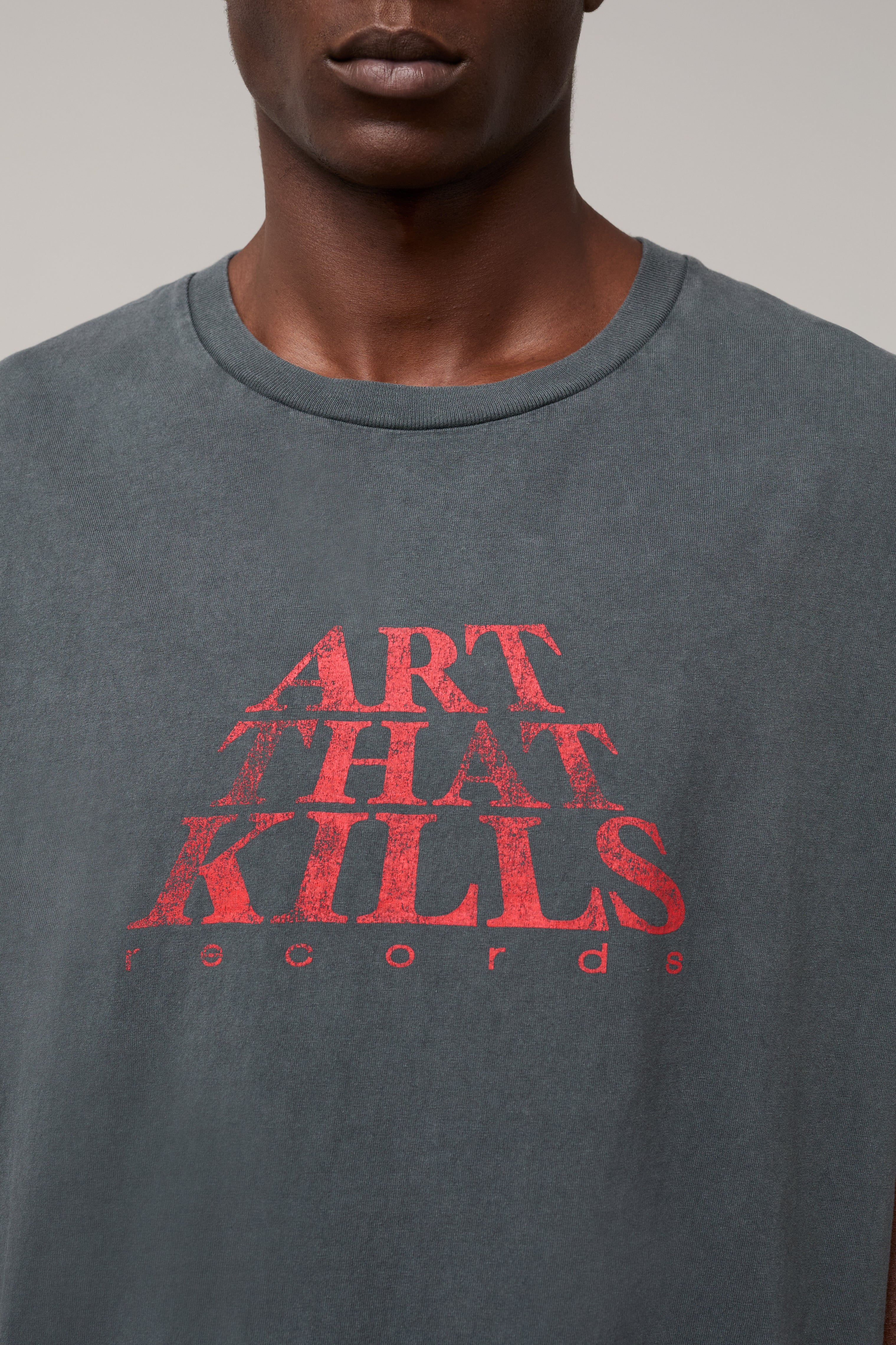 THE FORCE LOGO TEE - Image 7