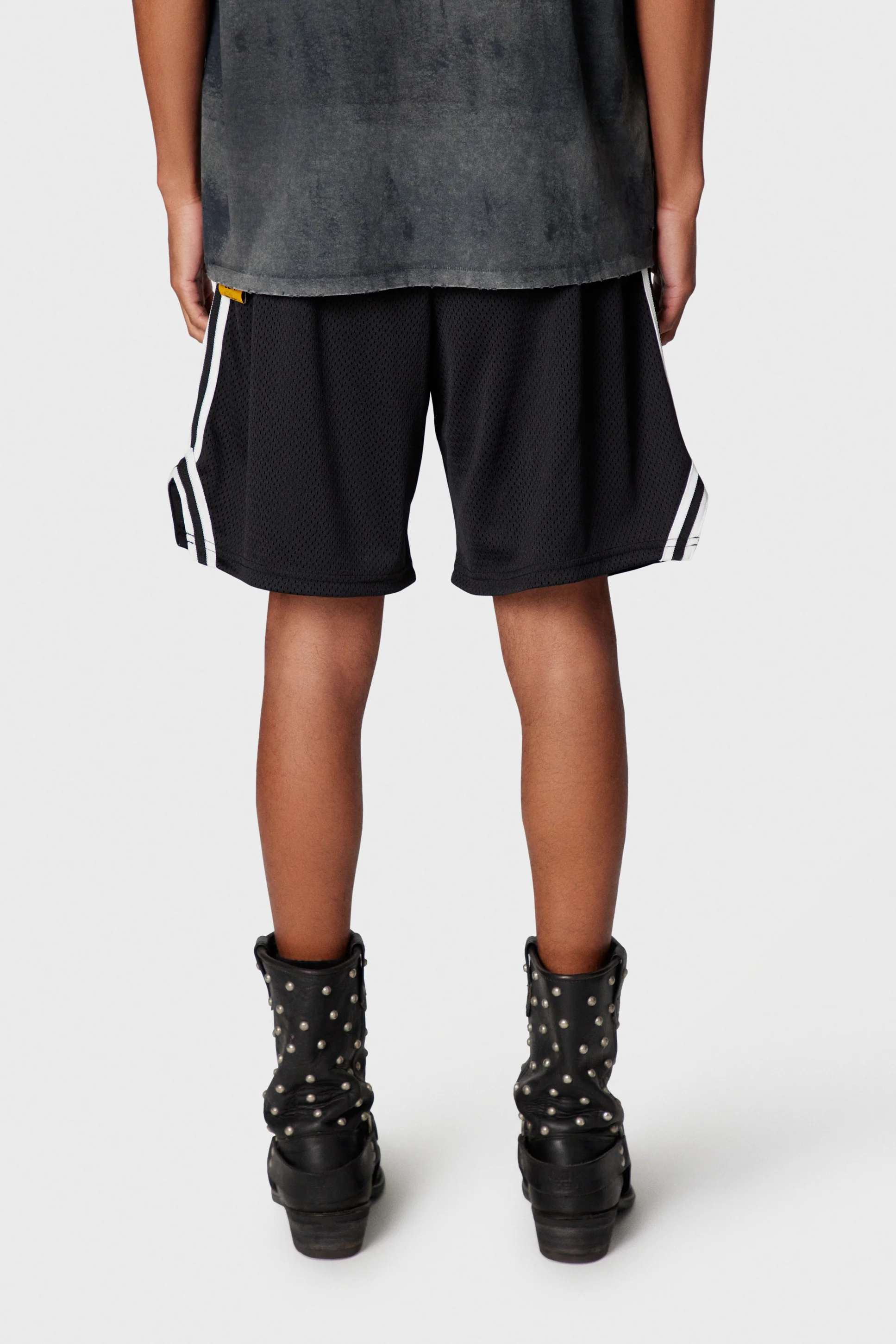 VENICE COURT SHORTS - Image 4