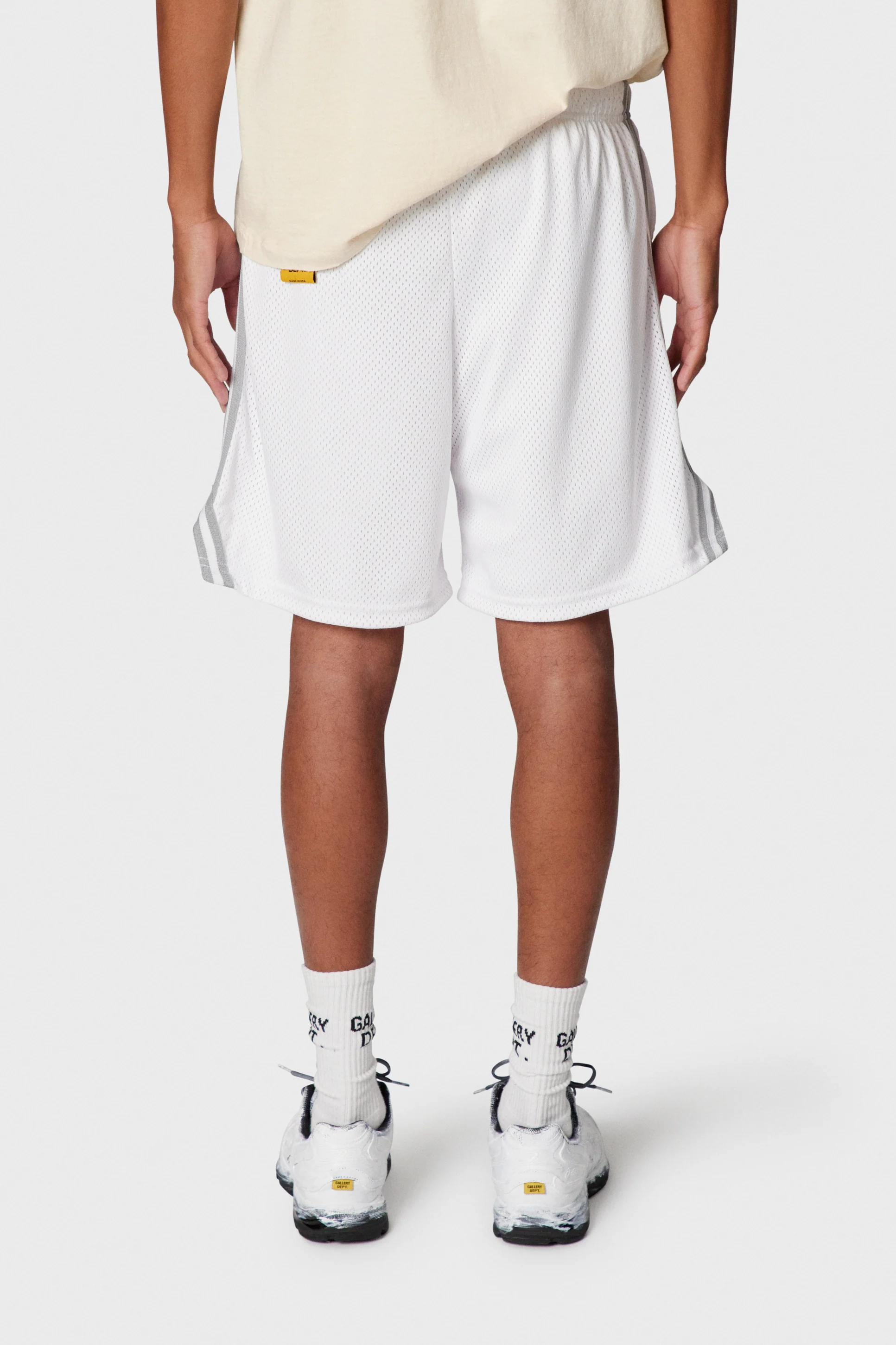VENICE COURT SHORTS - Image 4