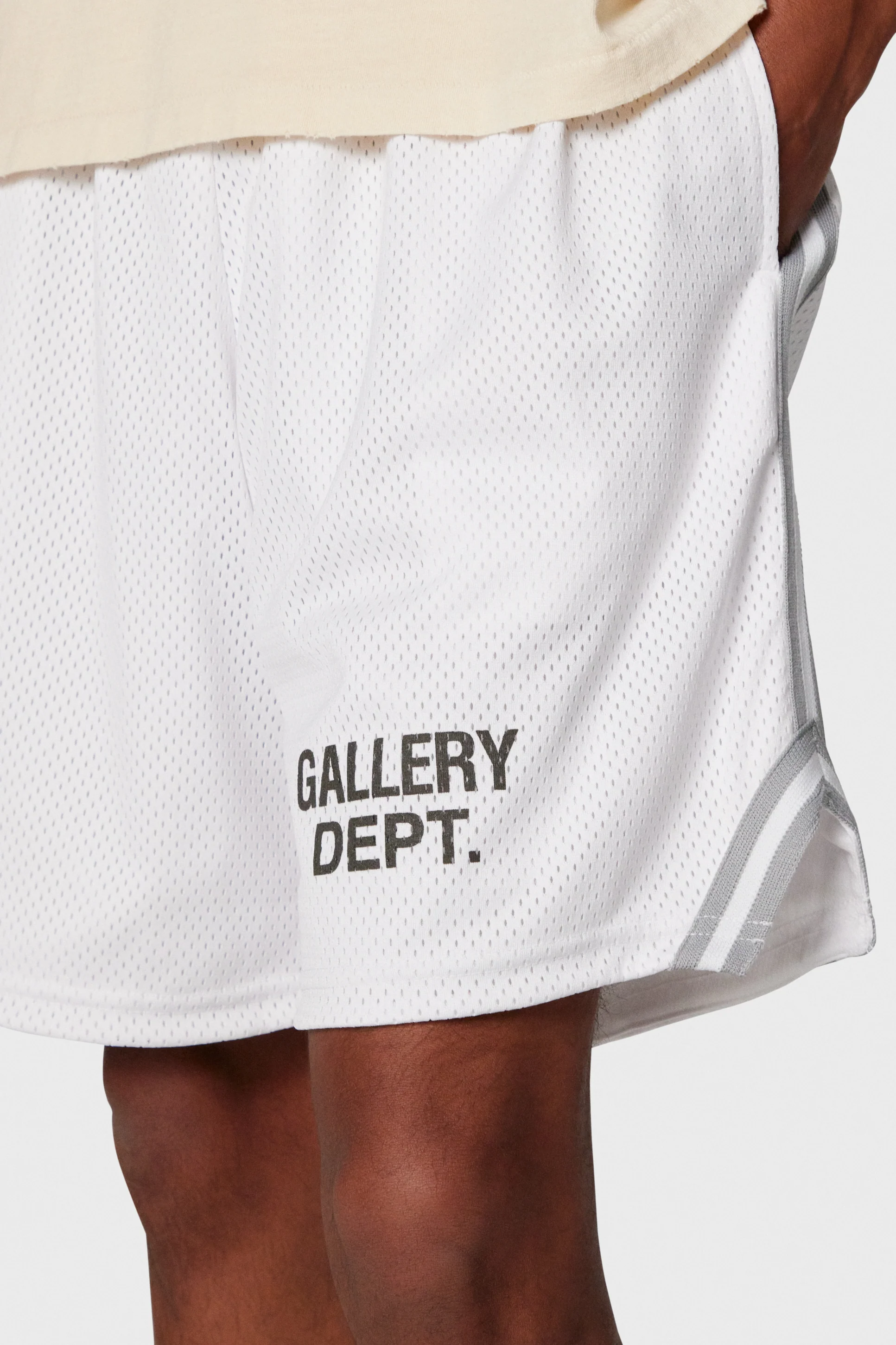 VENICE COURT SHORTS - Image 5